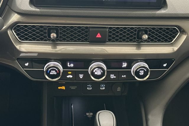 New 2026 Platinum White Pearl Acura Base image 16