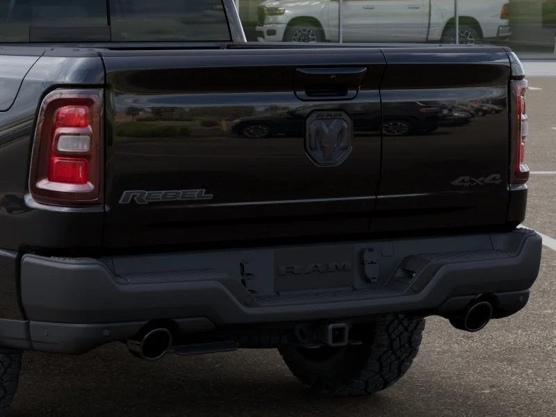New 2026 Diamond Black Crystal Pearl-Coat Exterior Paint RAM Rebel image 13
