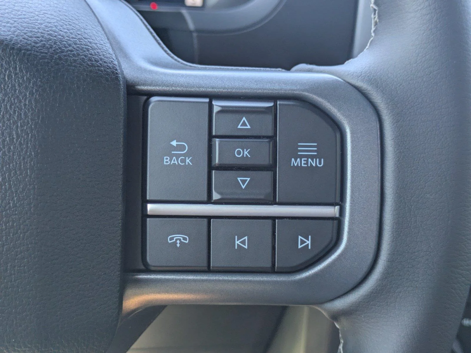 New 2026 Oxford White Ford XLT image 28