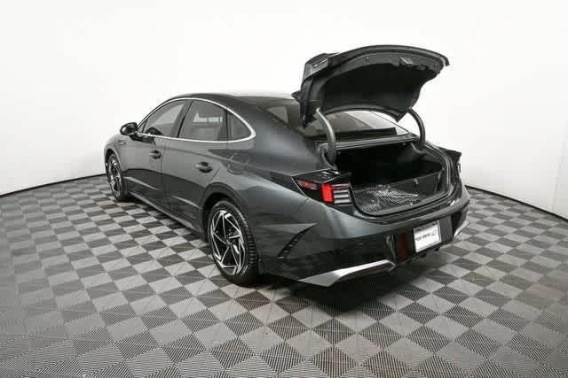 New 2026 Portofino Gray Hyundai SEL Sport image 6