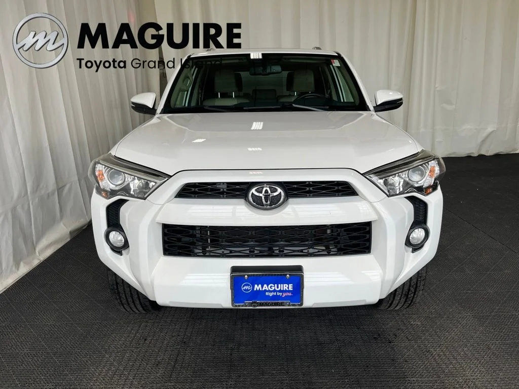 Used 2018 White Toyota SR5 Premium image 34
