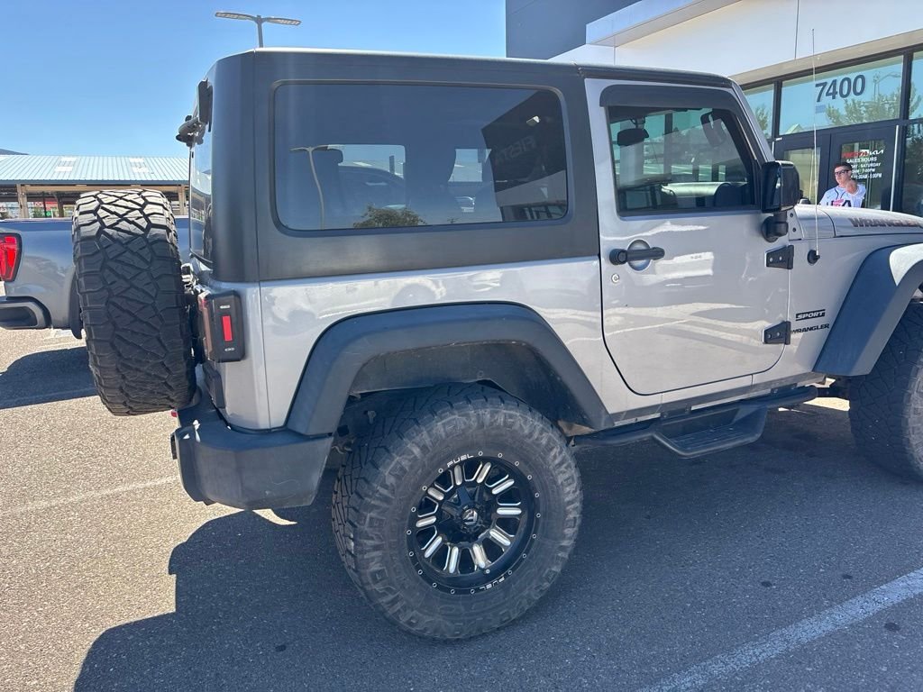 Used 2014 Gray Jeep Sport image 21