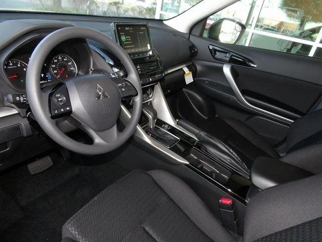 2026 Mitsubishi Eclipse Cross ES - Photo 11