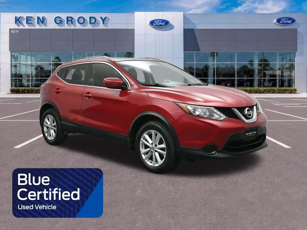 2018 Nissan Rogue Sport SV FWD's photo