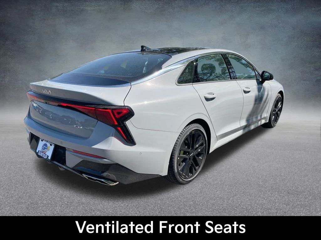 New 2026 Wolf Gray Kia GT image 33
