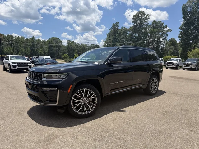 2026 Jeep Grand Cherokee L Summit