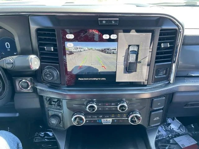New 2026 Star White Metallic Tri-Coat Ford F-350® Lariat® image 63