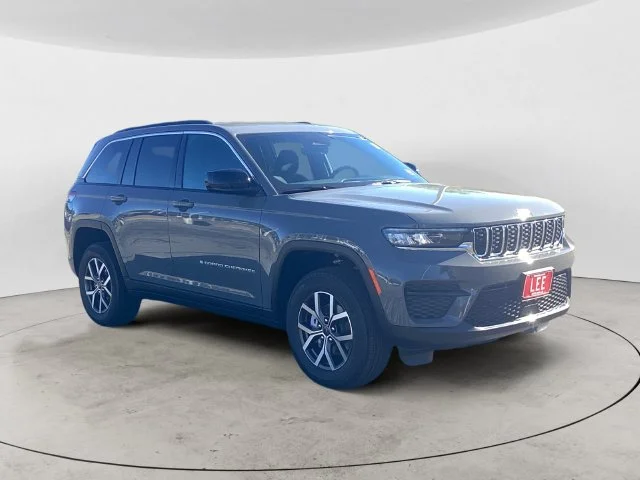 New 2027 Gray Jeep LAREDO 4X4 image 8