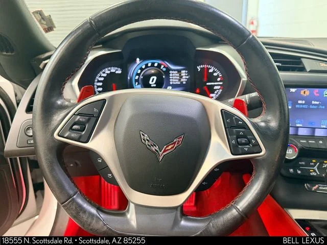 Used 2017 White Chevrolet Stingray Z51 image 19
