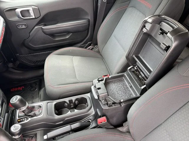 Used 2020 Black Jeep Unlimited Rubicon image 23
