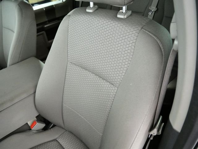 Used 2020 White Ford XLT image 19
