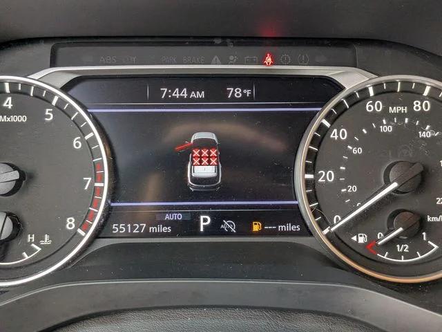 Certified Used 2023 White Nissan S image 39