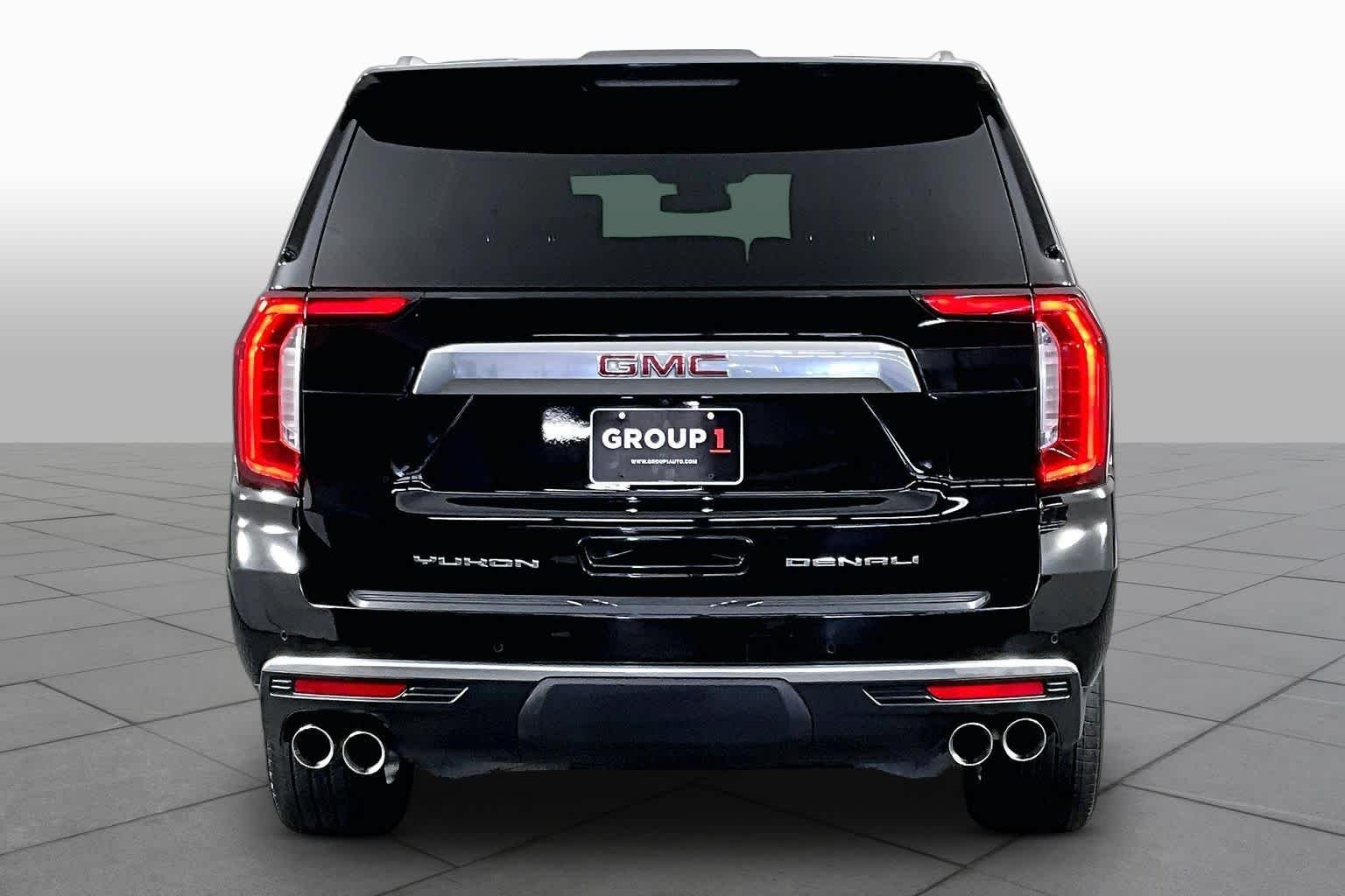 Used 2024 Onyx Black GMC Denali image 5