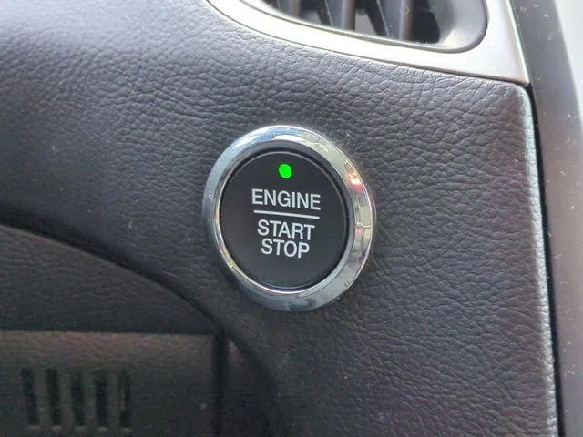 Used 2024 Blue Ford SEL image 25
