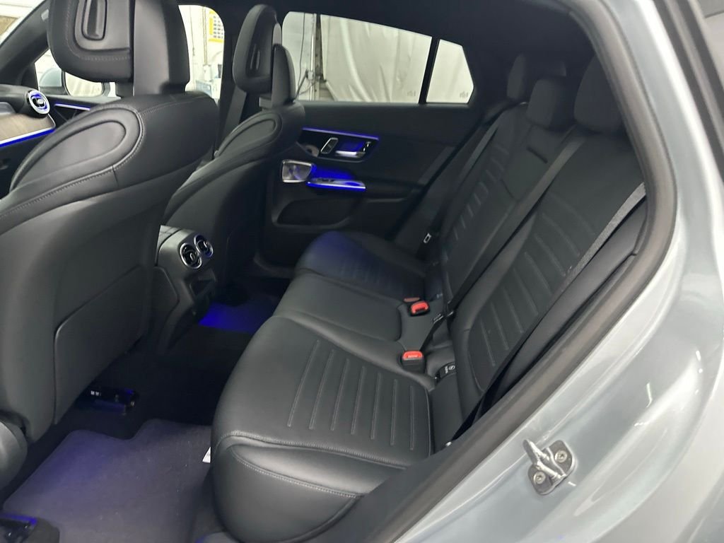 New 2026 Cirrus Silver Metallic Mercedes-Benz GLC 300 image 23