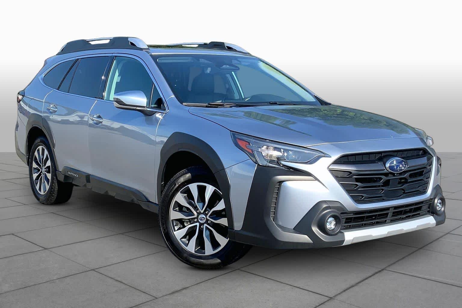 Used 2024 Ice Silver Metallic Subaru Touring image 3