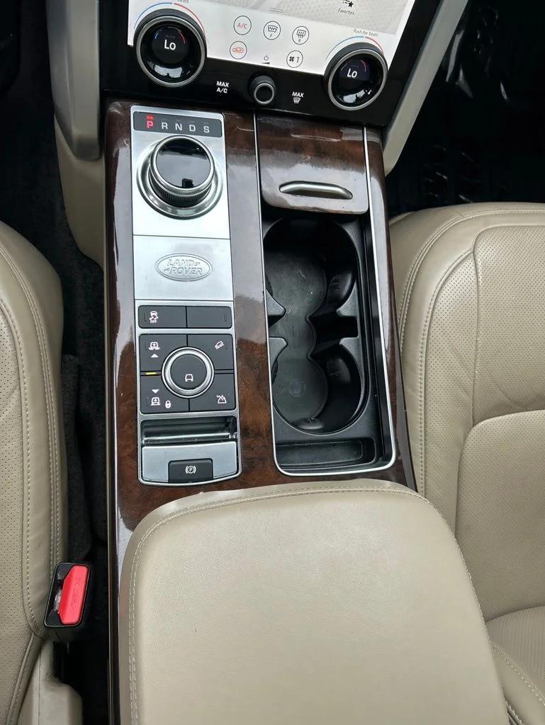 Used 2021  Land Rover Westminster image 12