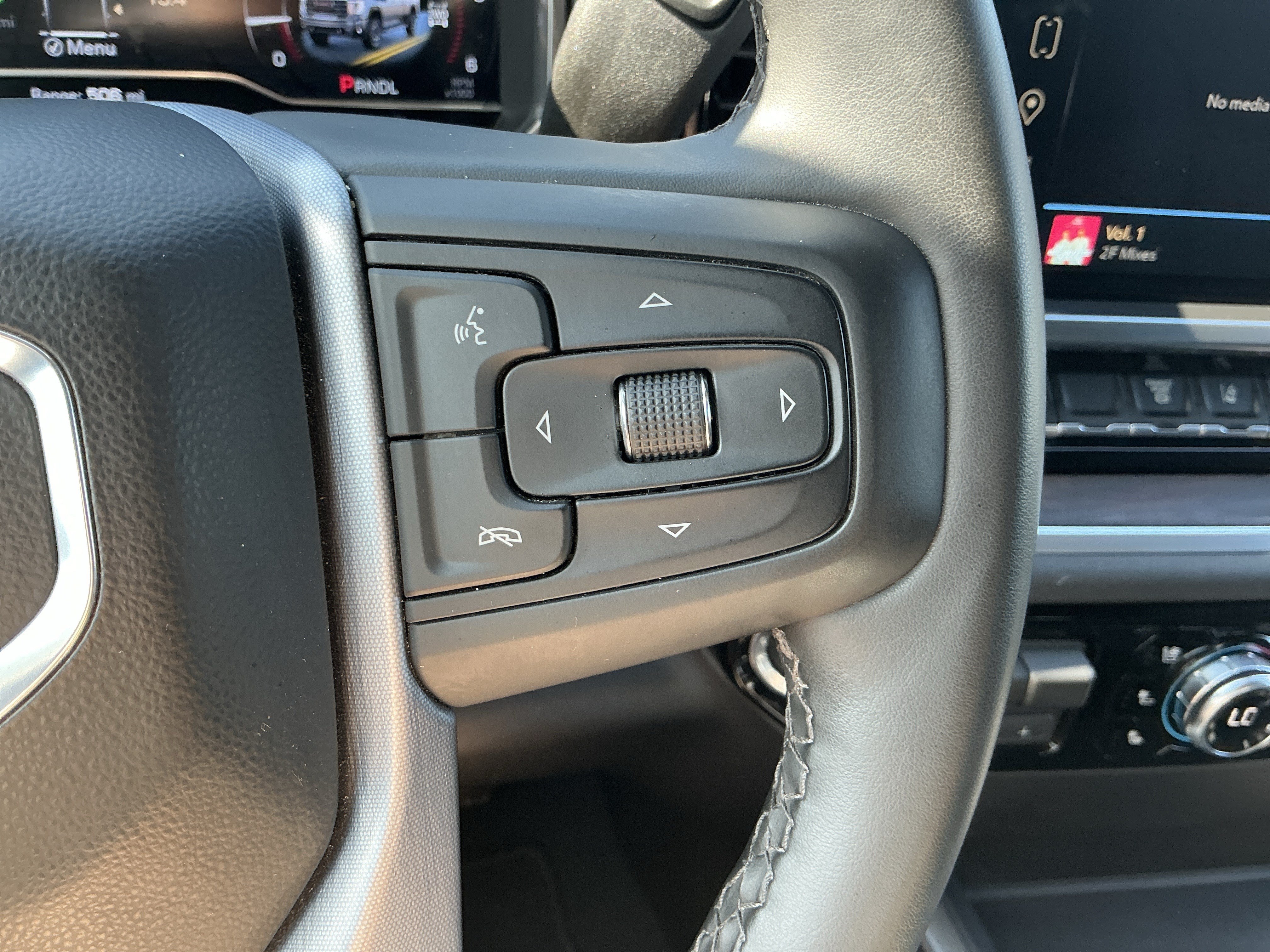 Used 2025 Sterling Metallic GMC SLT image 32