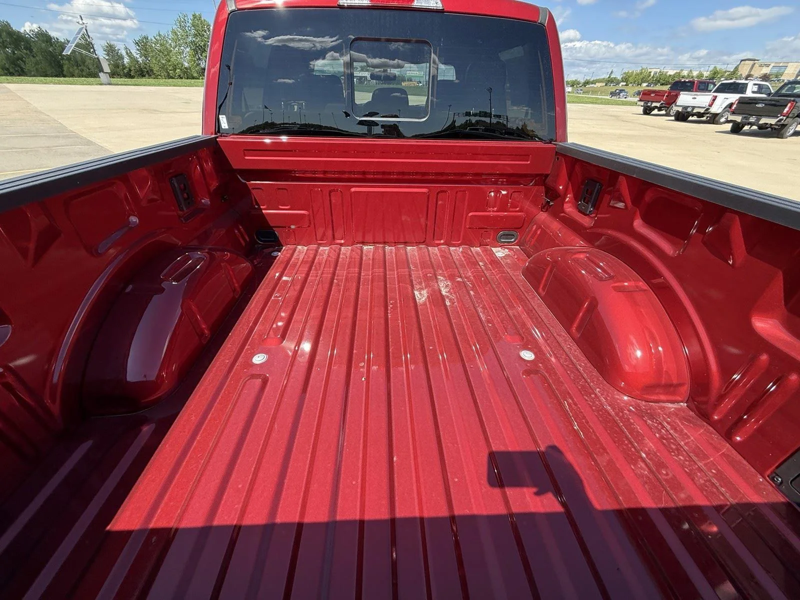 New 2026 Ruby Red Metallic Tinted Clearcoat Ford XLT image 10