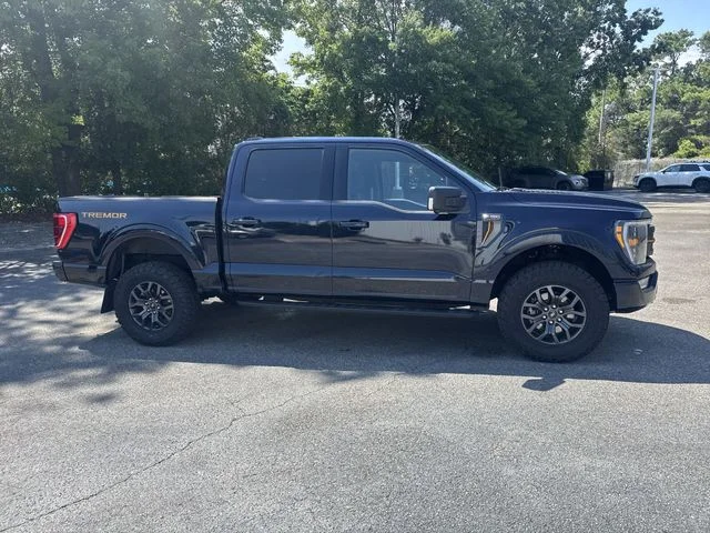 Used 2023 Blue Ford Tremor image 4