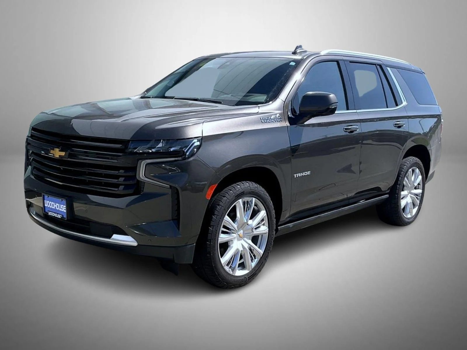 Used 2021 Gray Chevrolet High Country image 1