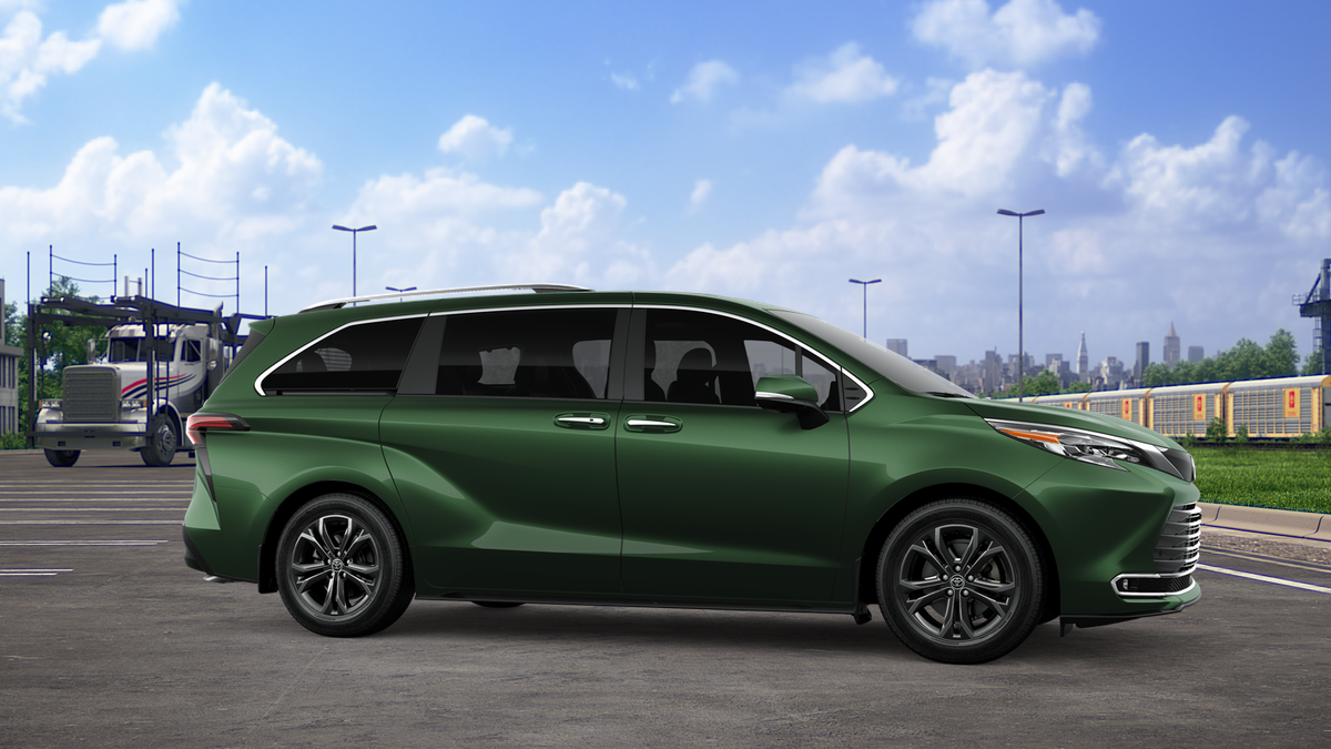 New 2026 Cypress Toyota Platinum image 13