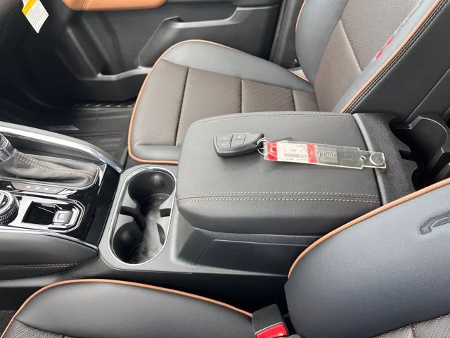 2026 GMC Canyon AT4 - Photo 12