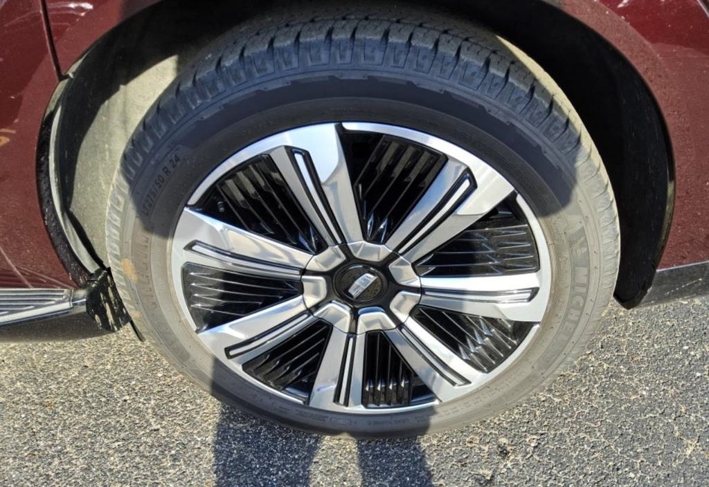Used 2025 Red Cadillac Luxury 2 image 11