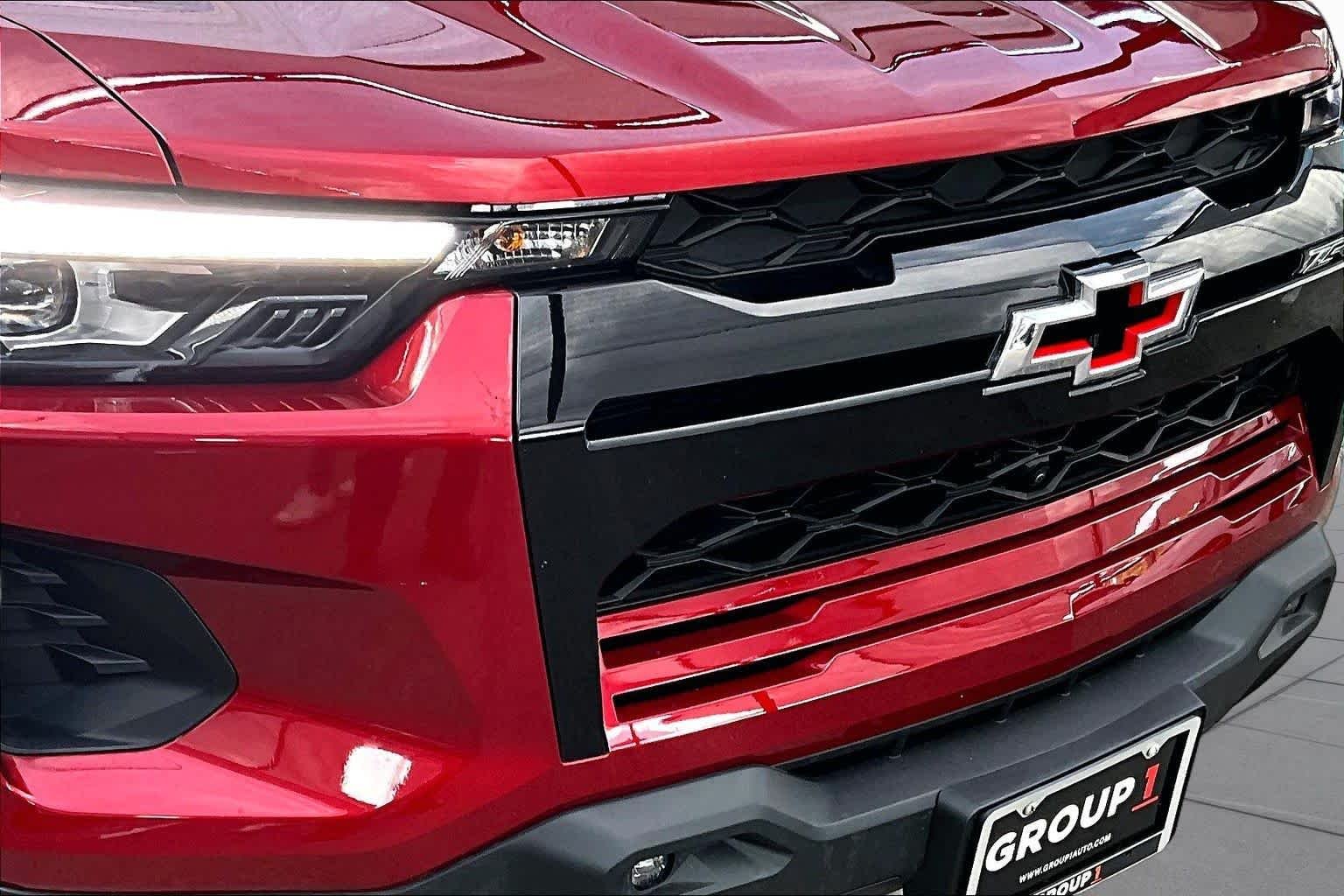 Used 2025 Radiant Red Tintcoat Chevrolet 4WD ZR2 image 30