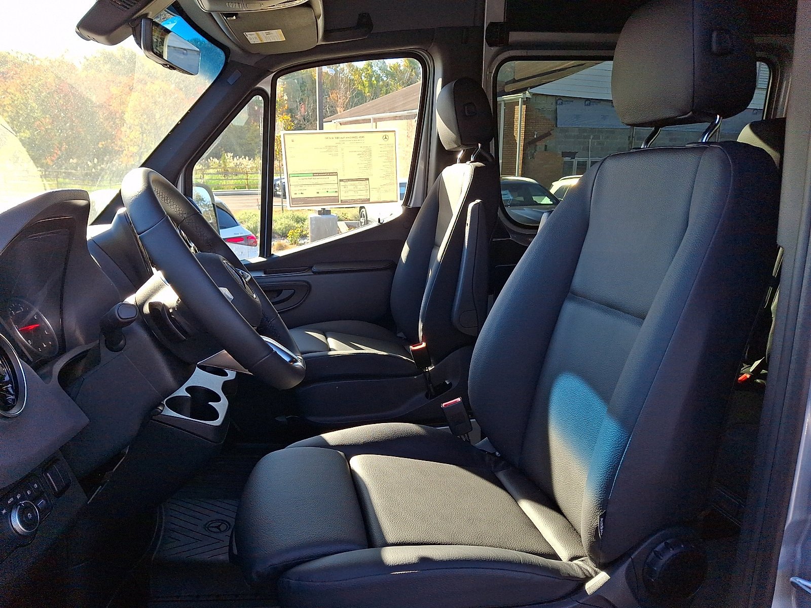 New 2026 high-tech silver metallic Mercedes-Benz Crew 144 WB image 35