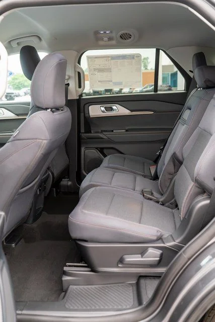 New 2026 Gray Ford Active image 9