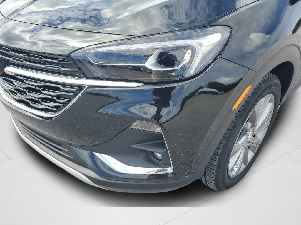 Used 2023 EBONY TWILIGHT METALLIC Buick Essence image 25
