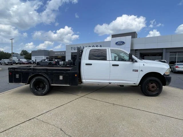 Used 2011 White Ram ST image 2