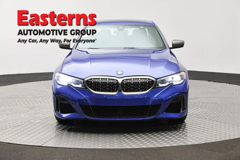 Used 2022 Blue BMW M340i xDrive image 2