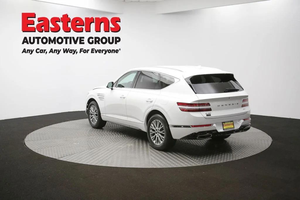 Used 2024 White Genesis 2.5T image 65