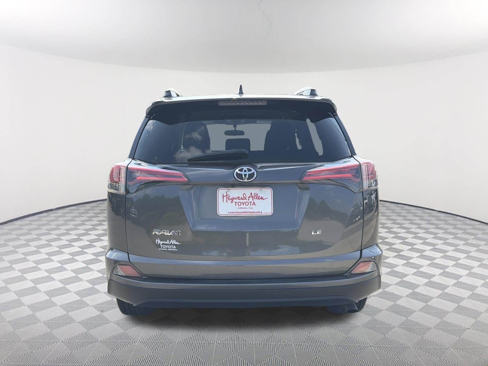 Used 2016 Magnetic Gray Metallic Toyota LE image 14