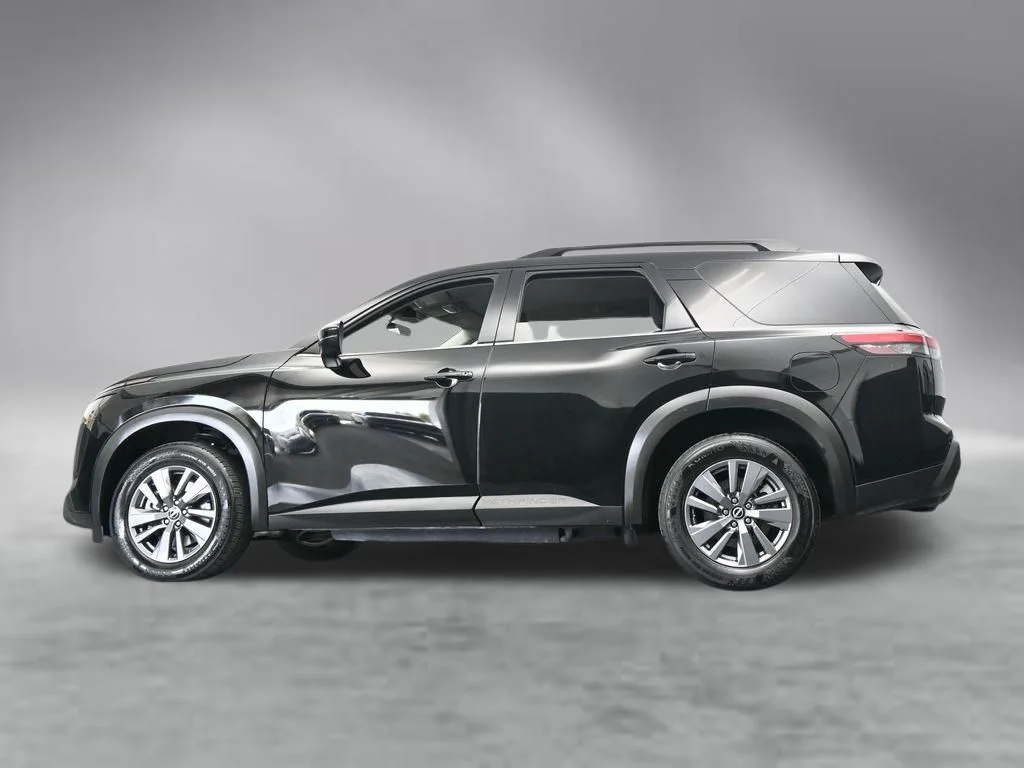 2025 Nissan Pathfinder SV - Photo 61