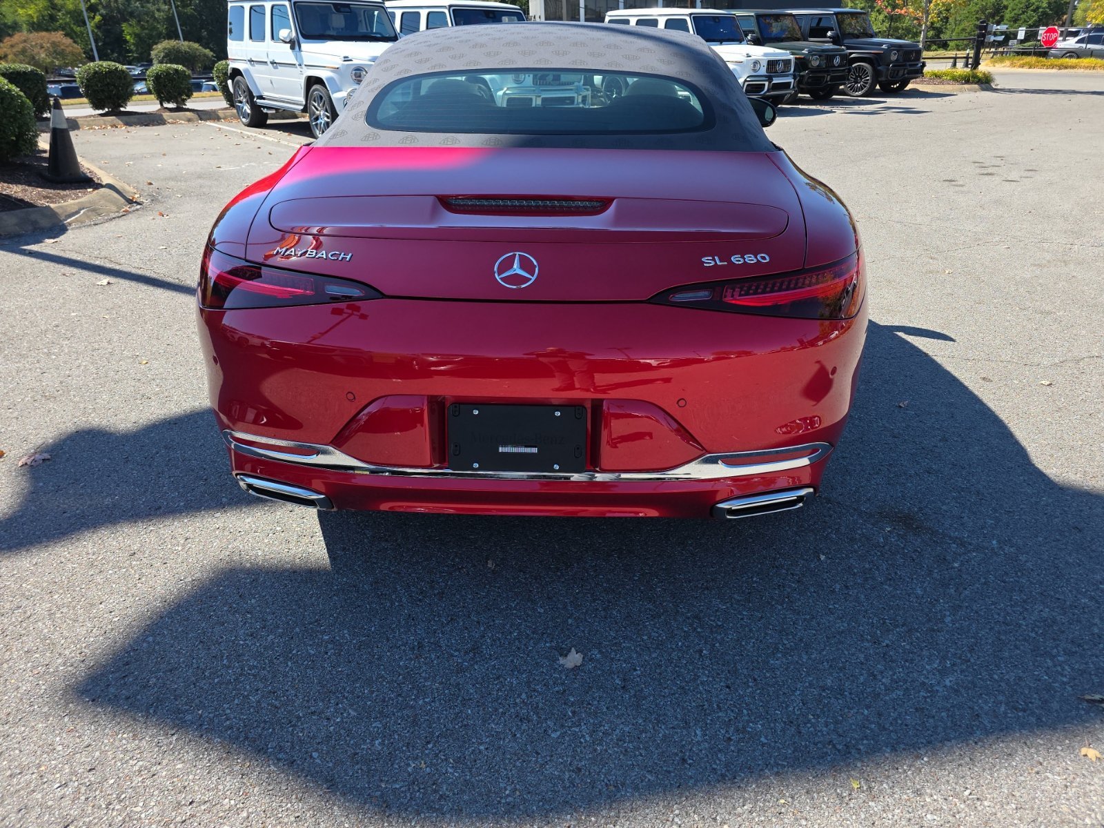 Certified Used 2026 MANUFAKTUR Garnet Red Metallic (Red Ambiance) Mercedes-Benz Maybach SL 680 image 4