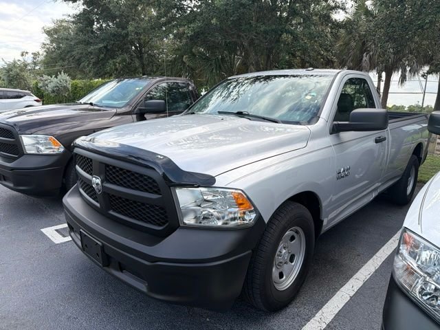 Used 2017 Silver Ram Tradesman image 1