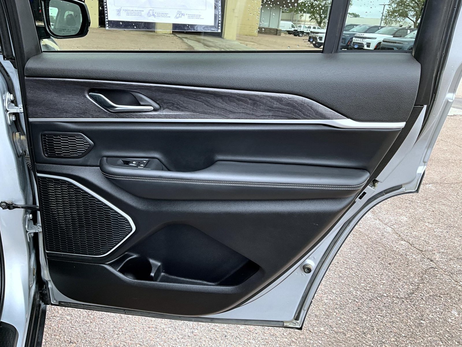 Used 2021 Silver Jeep Limited image 19