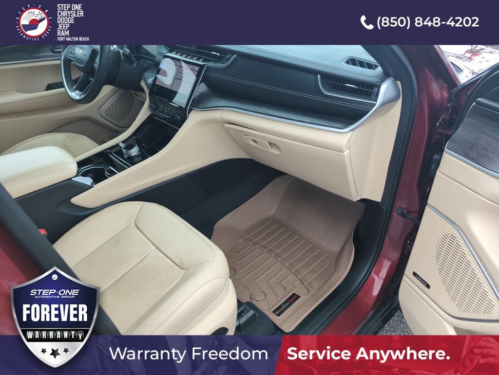 Used 2023 Red Jeep Limited image 34
