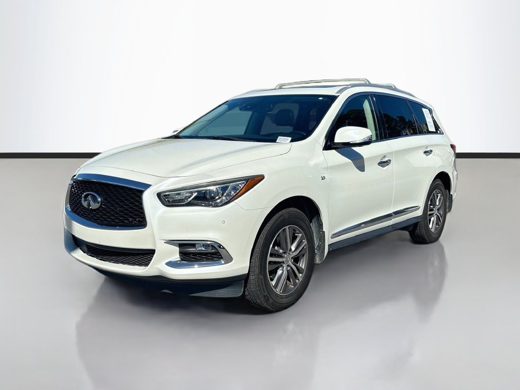 Used 2019 Majestic INFINITI LUXE image 5
