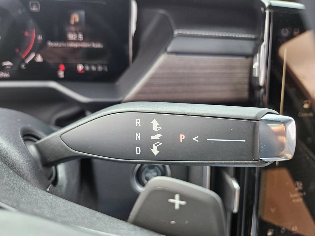 2026 GMC Acadia Denali - Photo 30