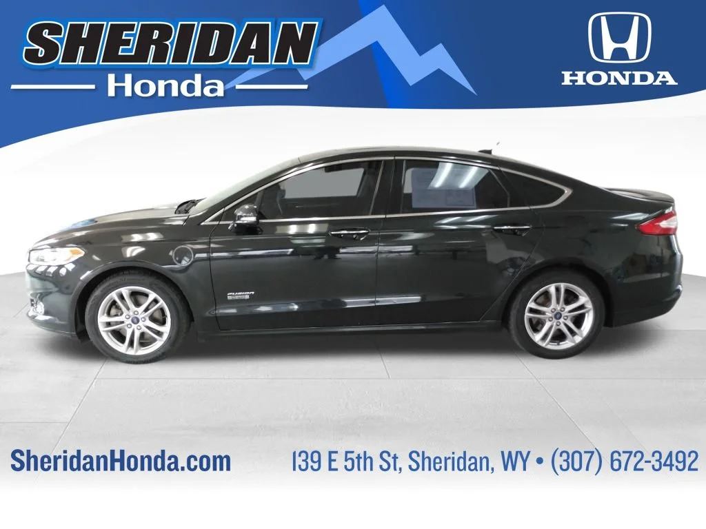 2015 Ford Fusion Plug-In Hybrid Titanium's photo
