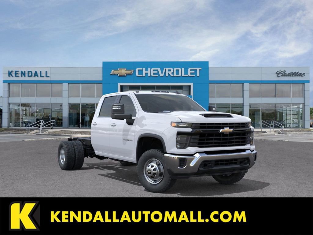 2026 Chevrolet Silverado HD Work Truck 4WD Crew Cab Long Box DRW's photo