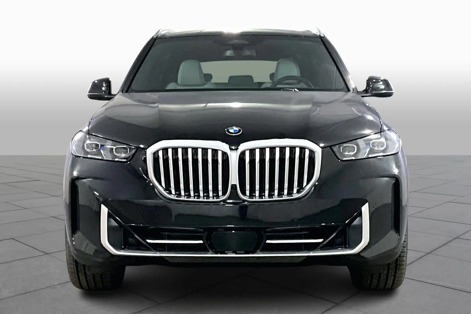New 2026 Black Sapphire Metallic BMW xDrive40i image 2