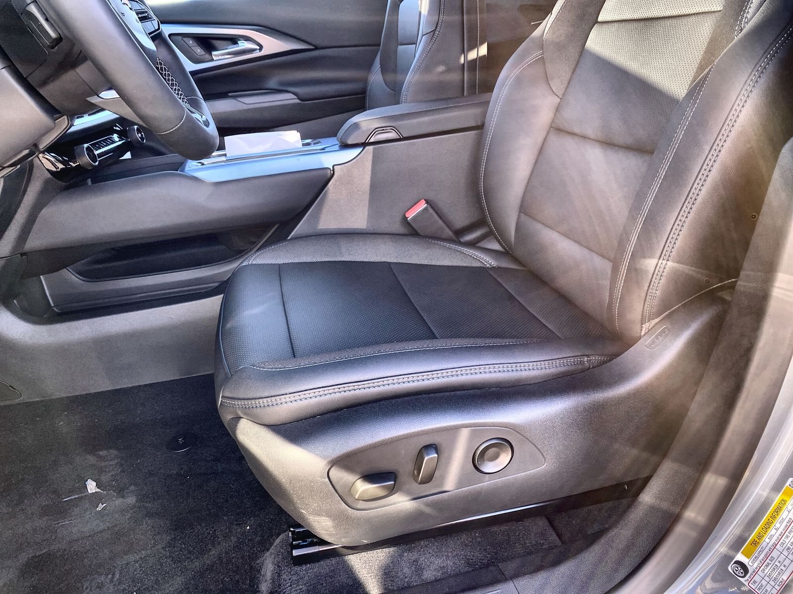 2026 Chevrolet Equinox EV 2LT - Photo 75