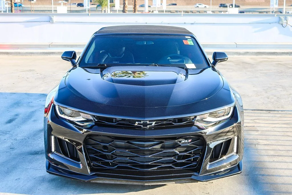 Used 2018 Black Chevrolet ZL1 image 3