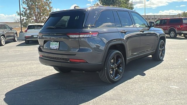 2025 Jeep Grand Cherokee Altitude - Photo 3