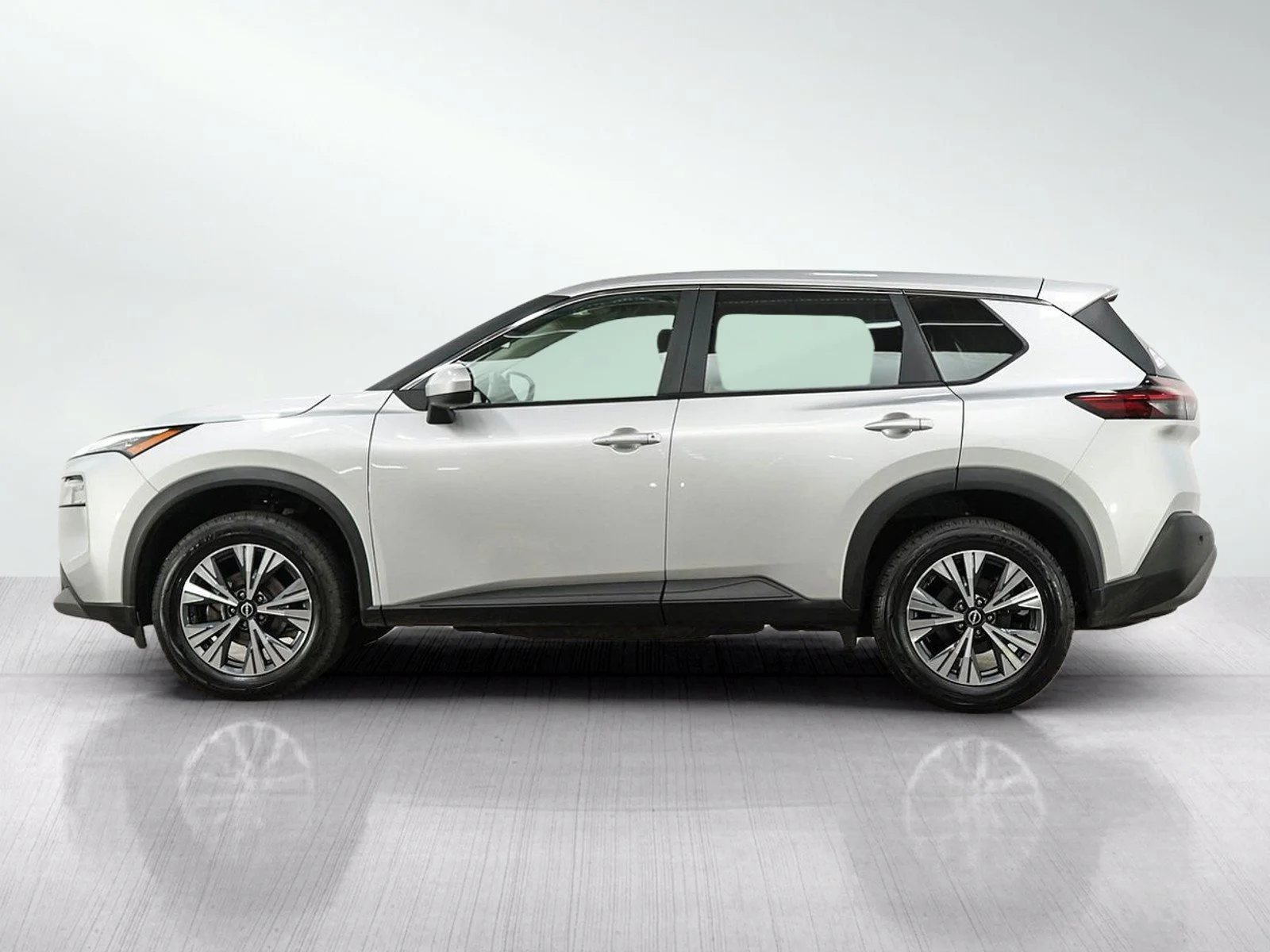 Used 2023 Nissan Rogue SV with VIN 5N1BT3BBXPC792906 for sale in Minneapolis, Minnesota